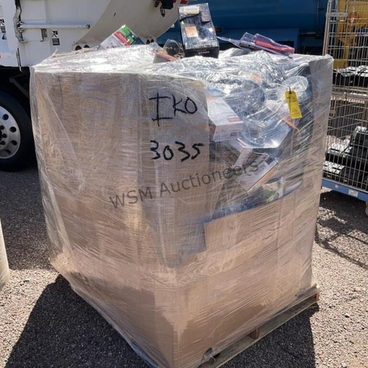 LARGE BOX OF ASST HOUSEHOLD ITEMS