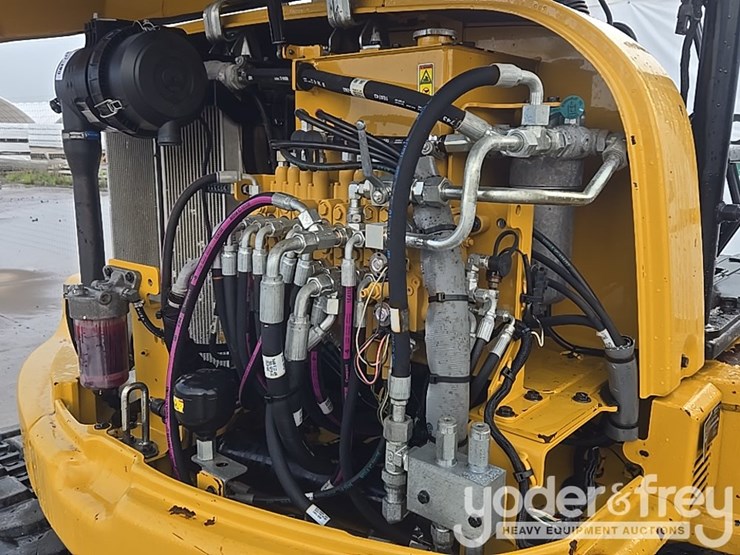 2016-caterpillar-305e2-cr-image-52