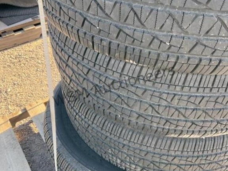 (4)-firestone-destination-255/70r17-tires-image-3