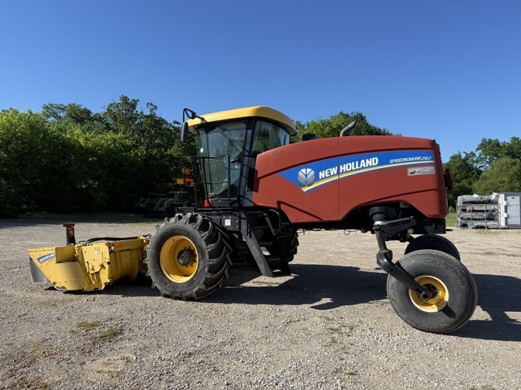 2015-new-holland-speedrower-260-image-9