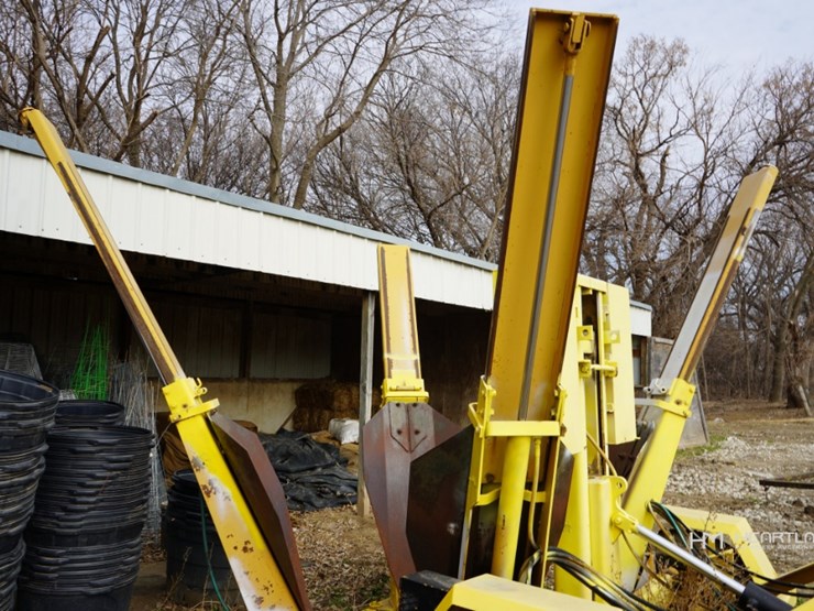 44"-vermeer-tree-spade-portable-image-5