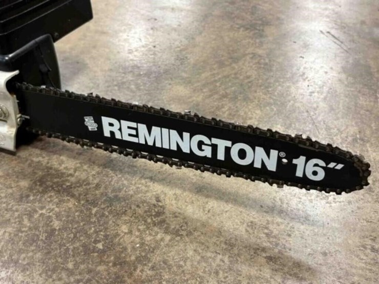 remington-electric-107624-02-chainsaw-image-3