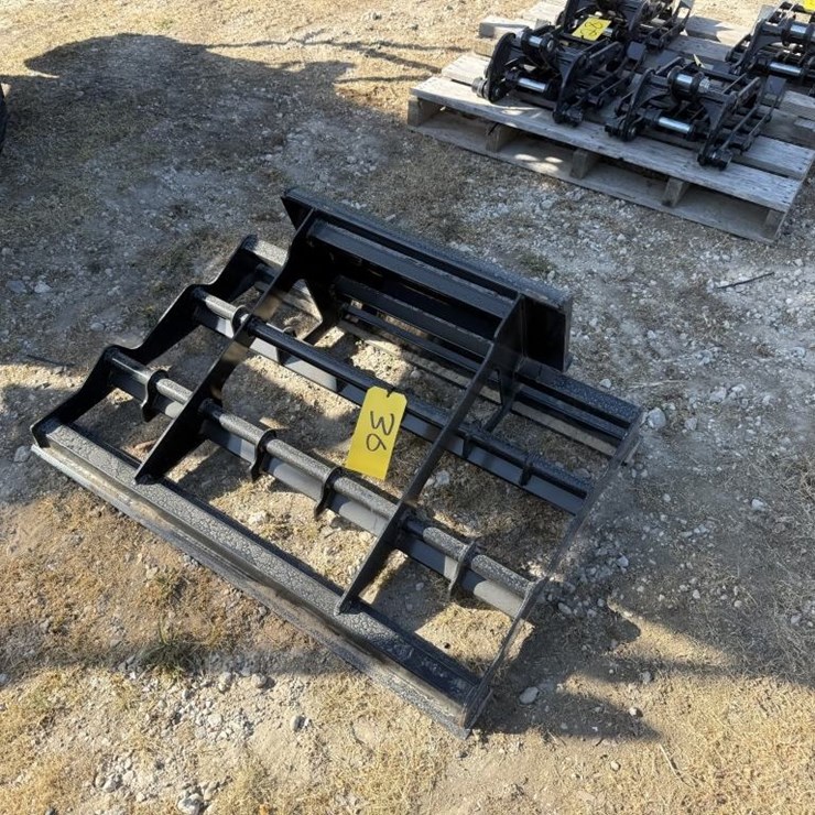 38IN MINI SKID LAND LEVELER