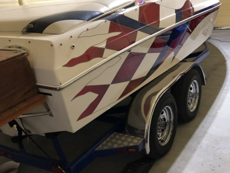 eliminator-215-skier-boat-2001-image-4