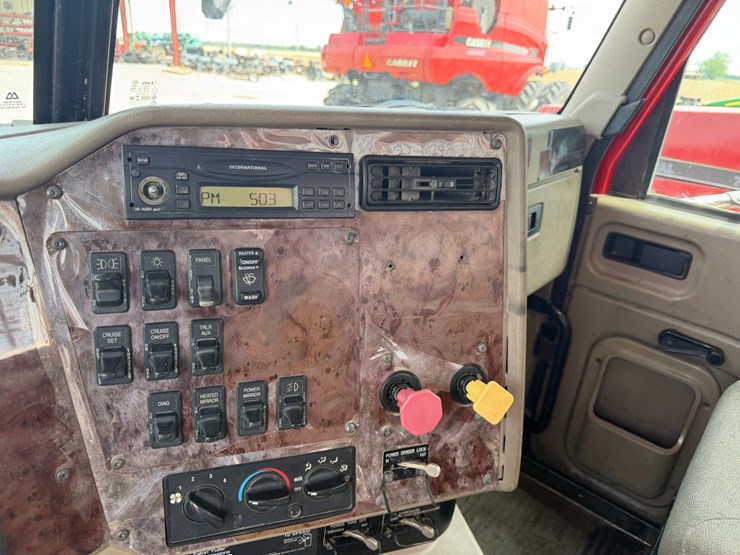 2007-international-9200i-image-62
