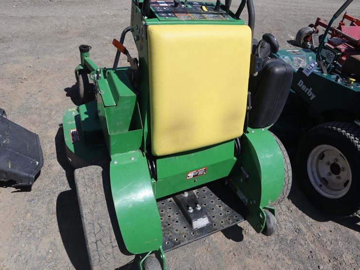 2020-deere-648-image-19