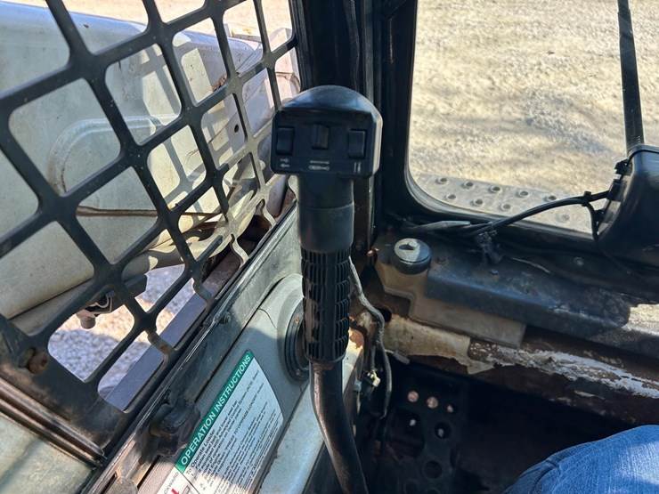 bobcat-t190-image-20