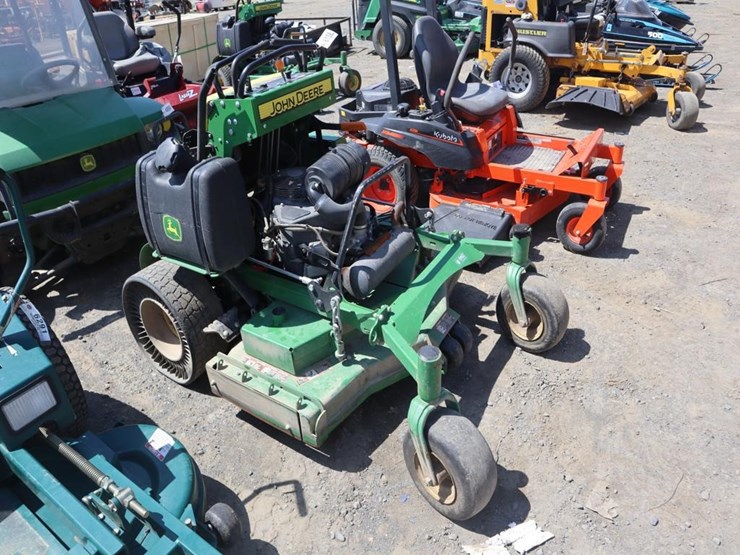 2020-deere-648-image-2