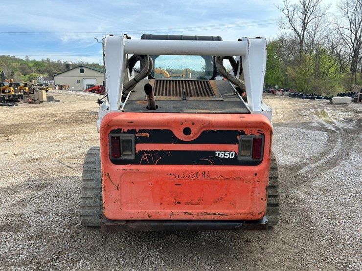 bobcat-t650-image-3