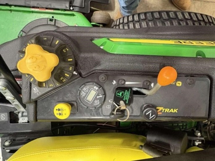 2017-john-deere-z930m-image-13