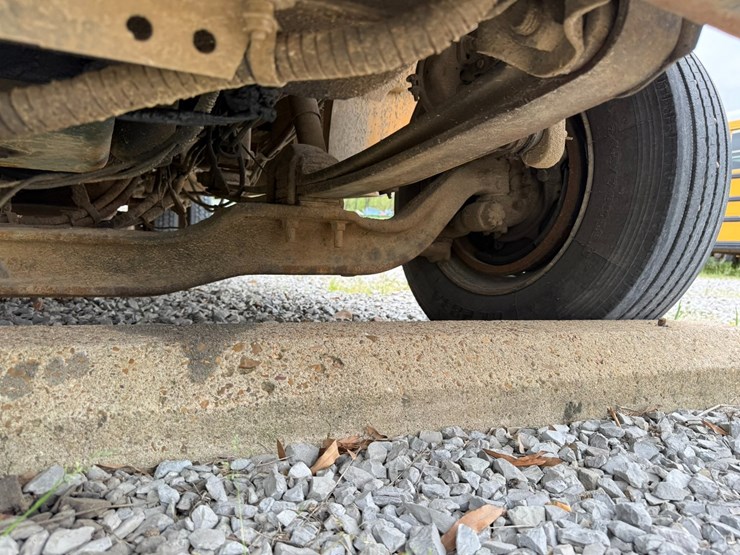 2000-international-3800-image-35