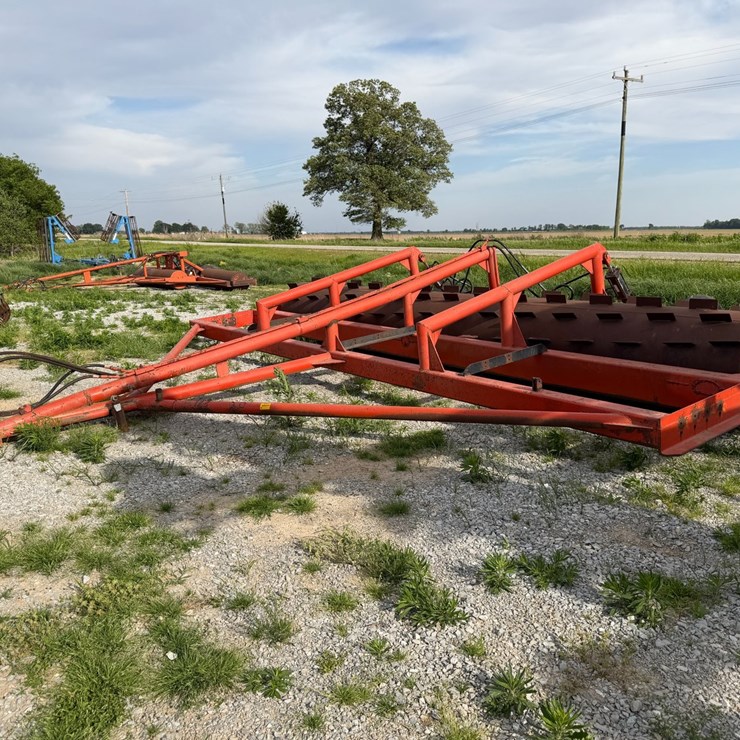 #46900 • Fair Oaks Mfg 20' Stubble Roller