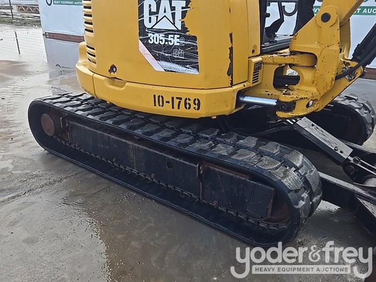 2016-caterpillar-305e2-cr-image-16