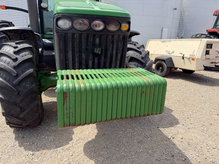 2004-john-deere-8230-image-32