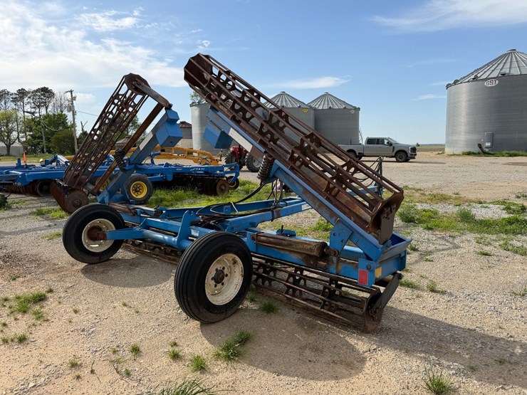 #46898-•-dmi-30'-crumbler-image-3