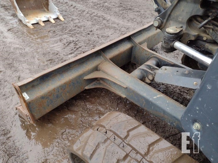 2014-bobcat-e35-image-25