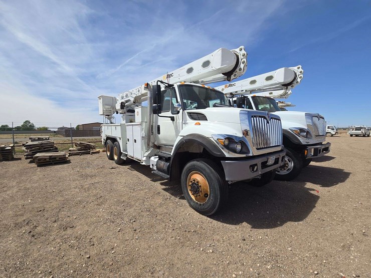 2011-international-workstar-7400-image-2