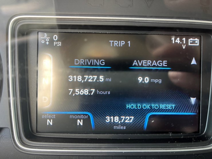 2020-international-mv607-image-18