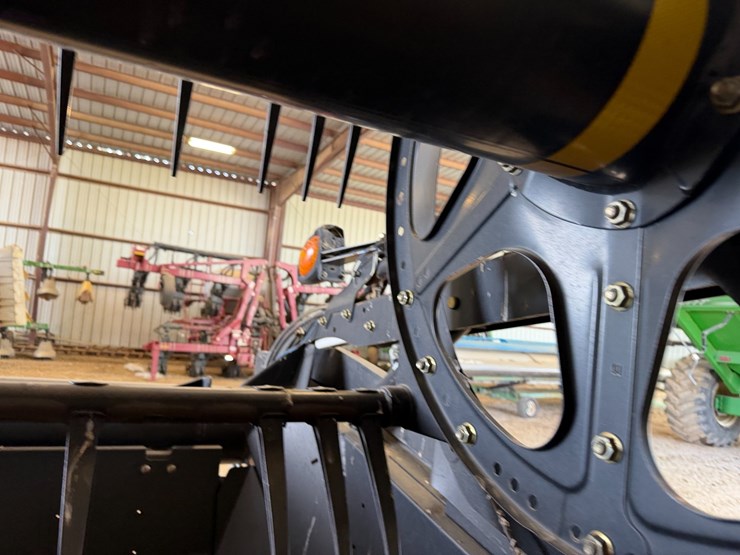 2013-mac-don-fd75-image-32