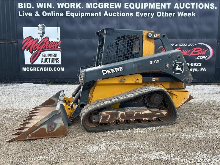 2021-deere-331g-image-1