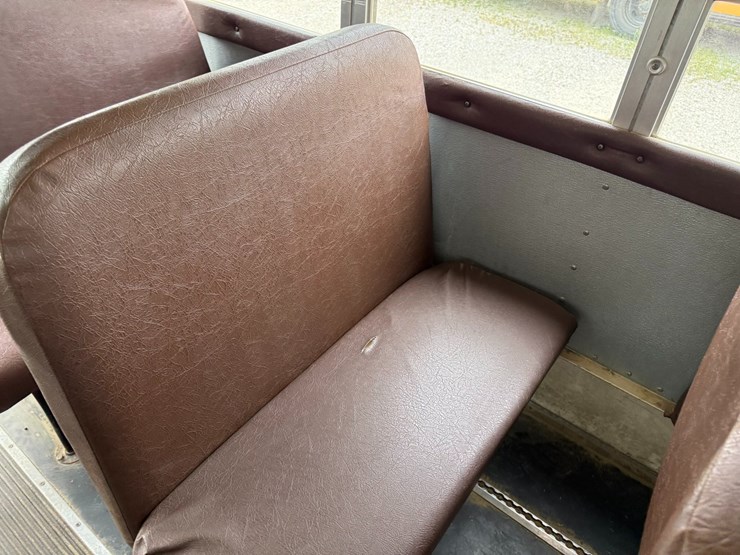 2000-international-3800-image-84