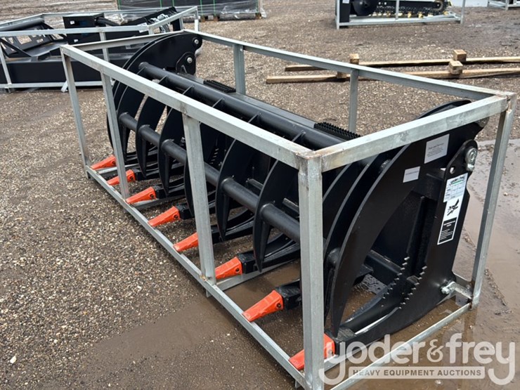 unused-78"-heavy-grass-fork-grapple-to-suit-skidsteer-image-1