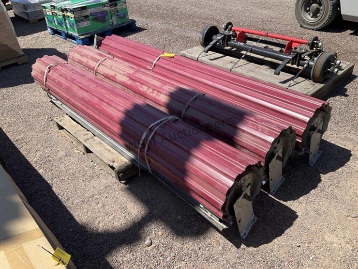 (3)-8ft-metal-roll-up-doors-image-4