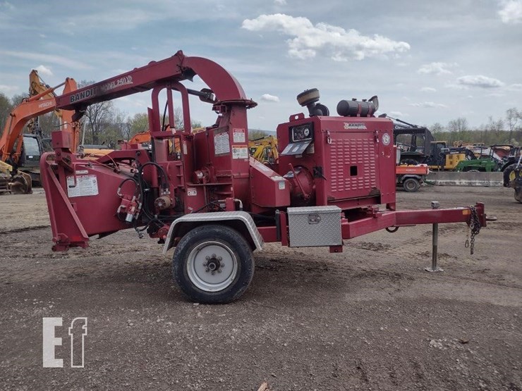 2015-bandit-250xp-image-3