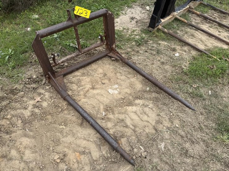 3pt-hay-spears-image-1