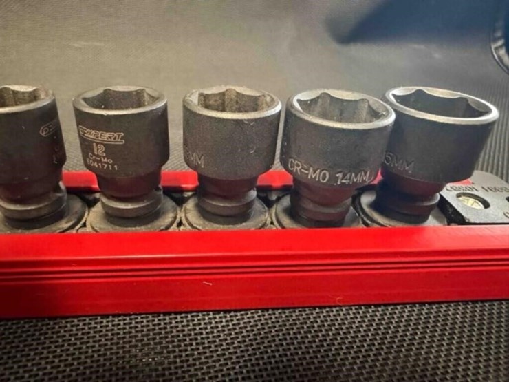 expert-shallow-impact-sockets-image-2