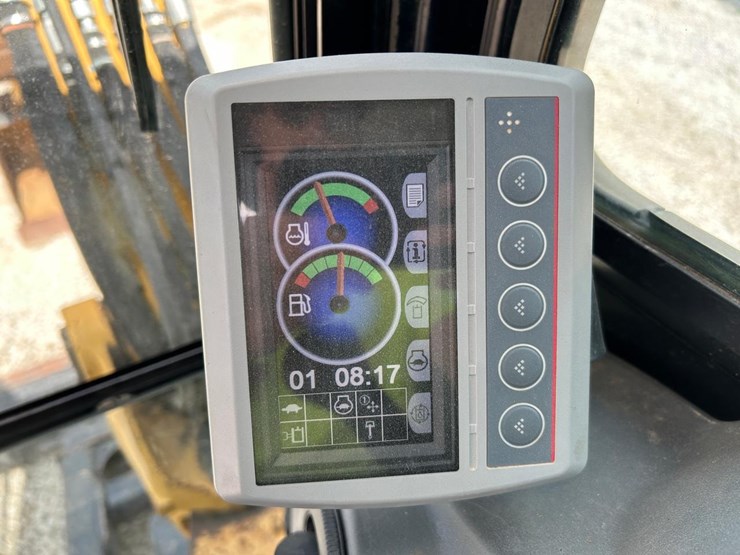 2018-caterpillar-305.5e2-image-22