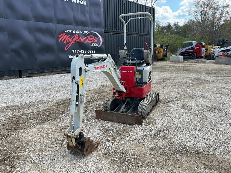 2022-takeuchi-tb210r-image-7