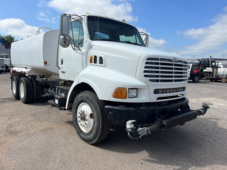 2000-sterling-lt8500-image-3