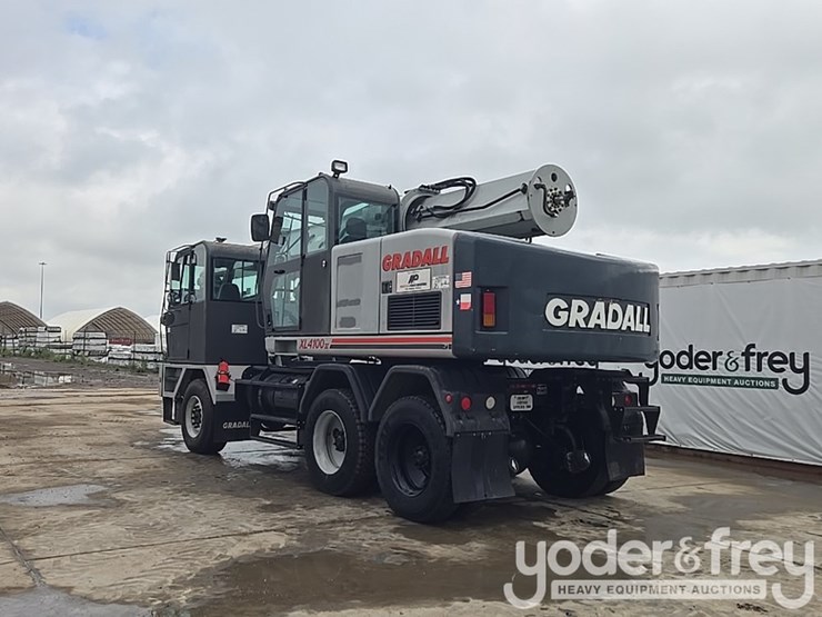 2011-gradall-xl4100-image-3