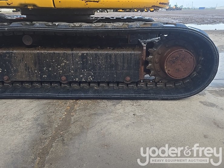 2016-caterpillar-305e2-cr-image-12