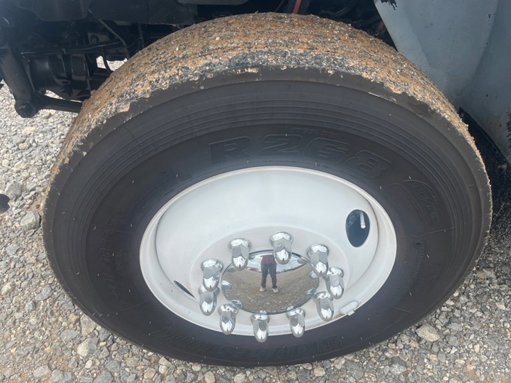 2020-international-mv607-image-12