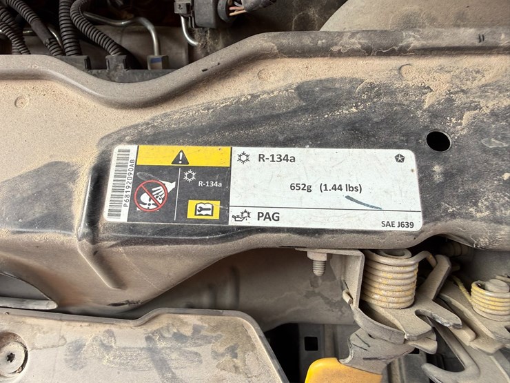 2014-ram-promaster-2500-image-53