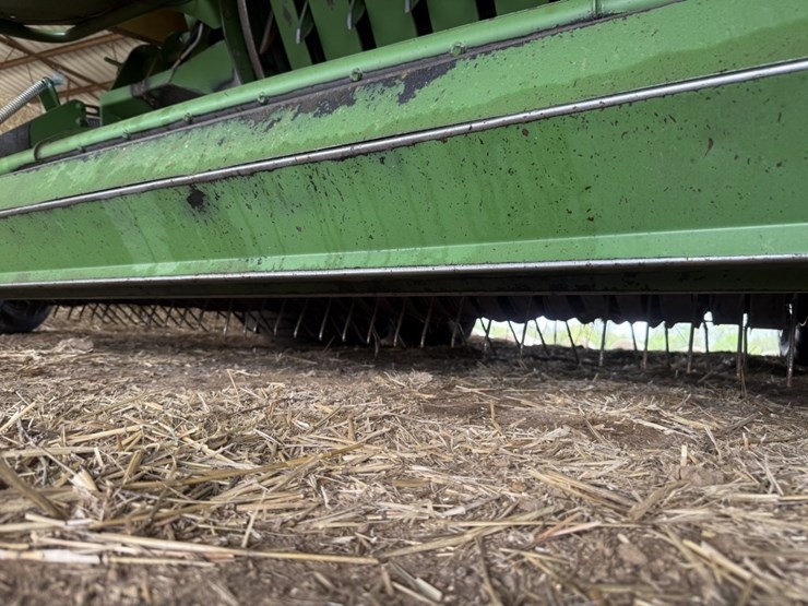 krone-big-pack-1290-2013-image-10