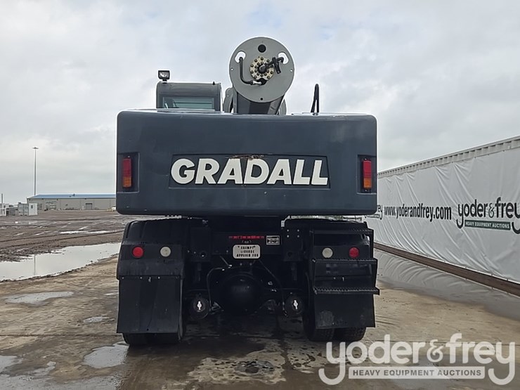 2011-gradall-xl4100-image-4