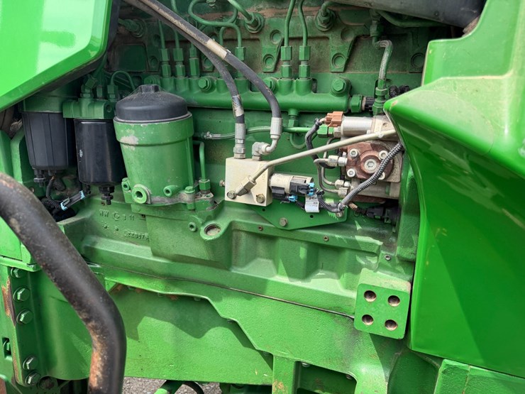2007-john-deere-8330-image-54