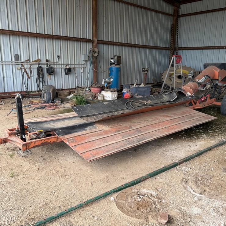 #46892 • Batco PS2500 25' Driver Over Conveyor