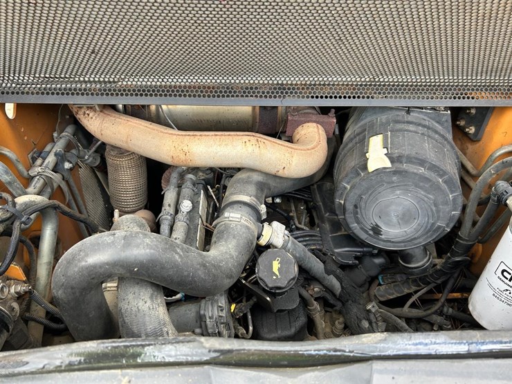 2015-case-tr310-image-16