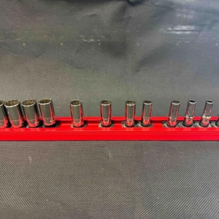 Snap-On 12 sockets