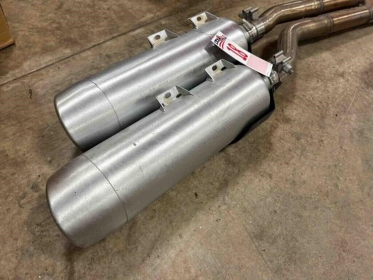 harley-davidson-exhaust-image-2
