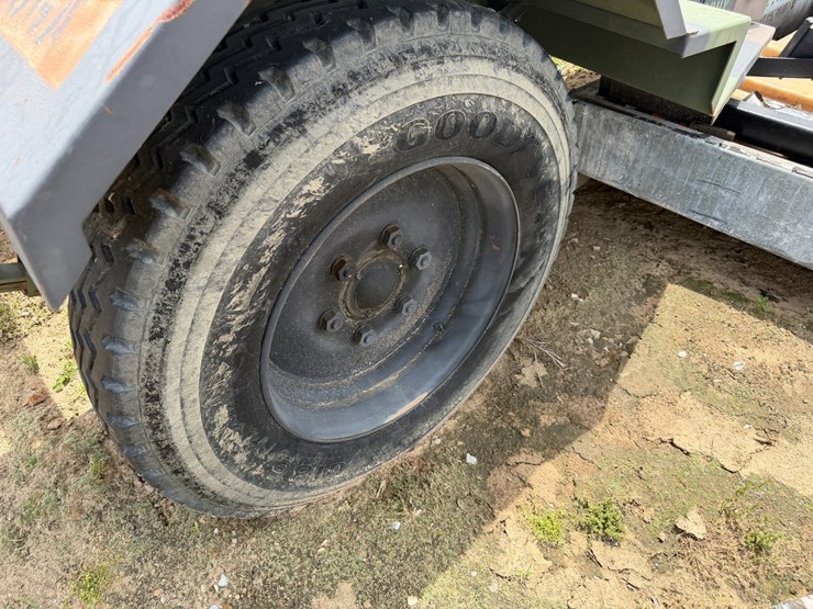 #46862-•-s/a-u.s-military-generator-trailer-image-8