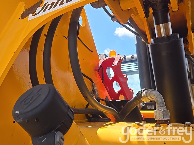 2018-jcb-510-56-image-46