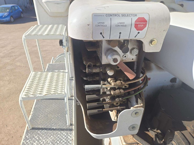 2011-international-workstar-7400-image-20