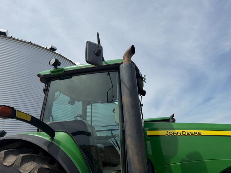 2007-john-deere-8330-image-39