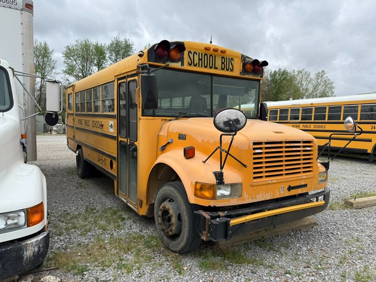 2000-international-3800-image-2