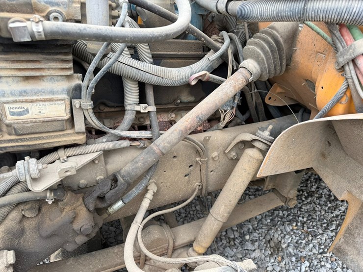 2000-international-3800-image-49